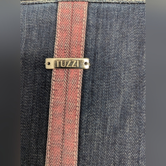 TUZZI Women's (Size 8) Cropped Denim/Jean Jacket W/ Silver Buttons & Pink Accent - Picture 4 of 10